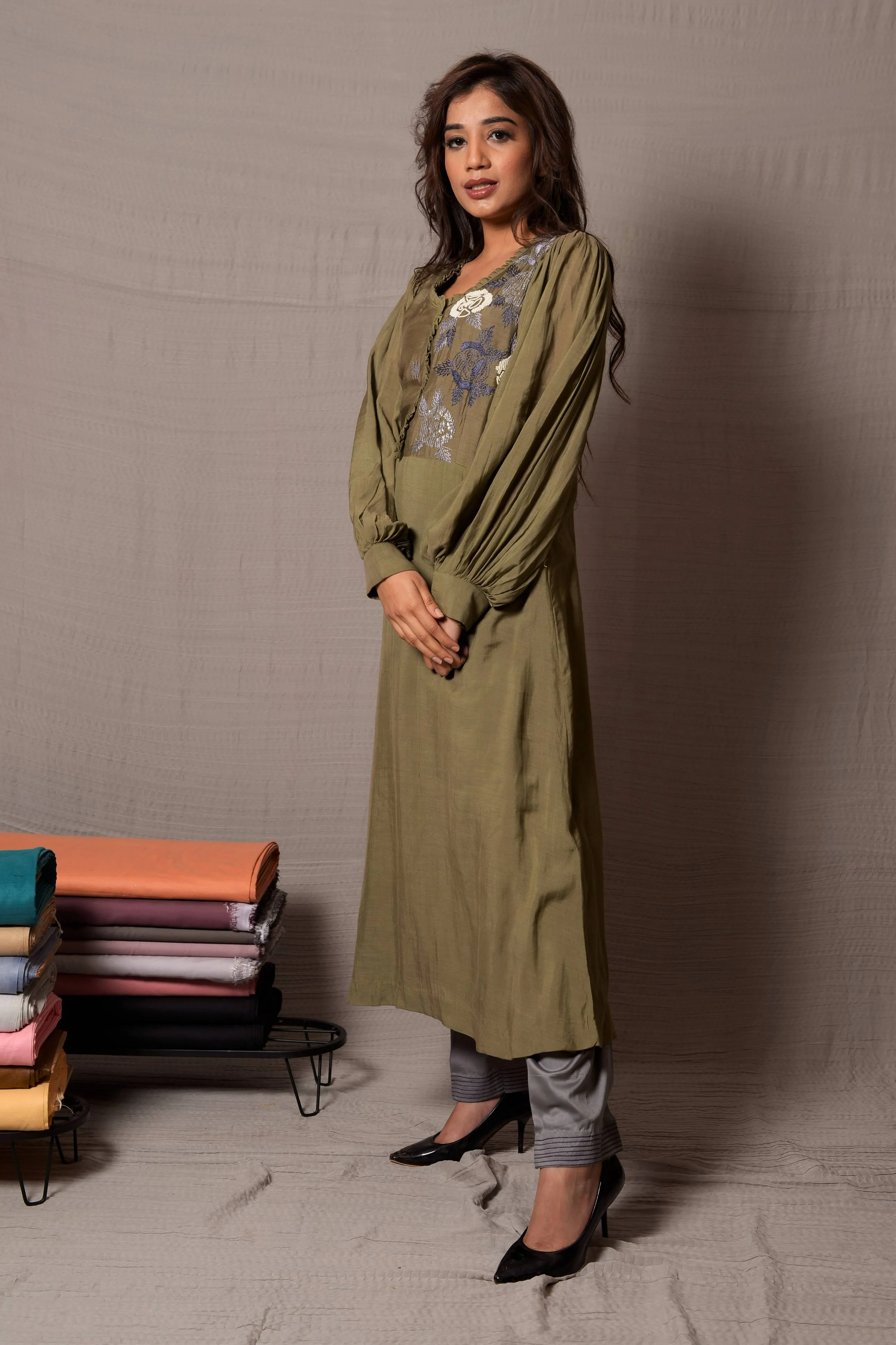 Green Puff Sleeves Kurta Set